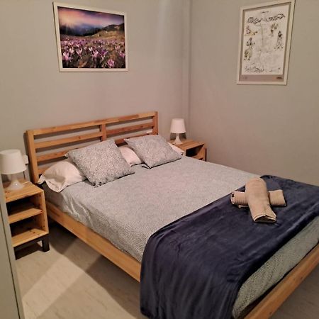 Apartamento Casa Pueyo 艾普约德加卡 外观 照片